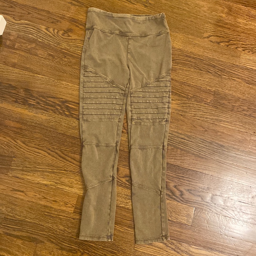 Tucker Tate Moto leggings